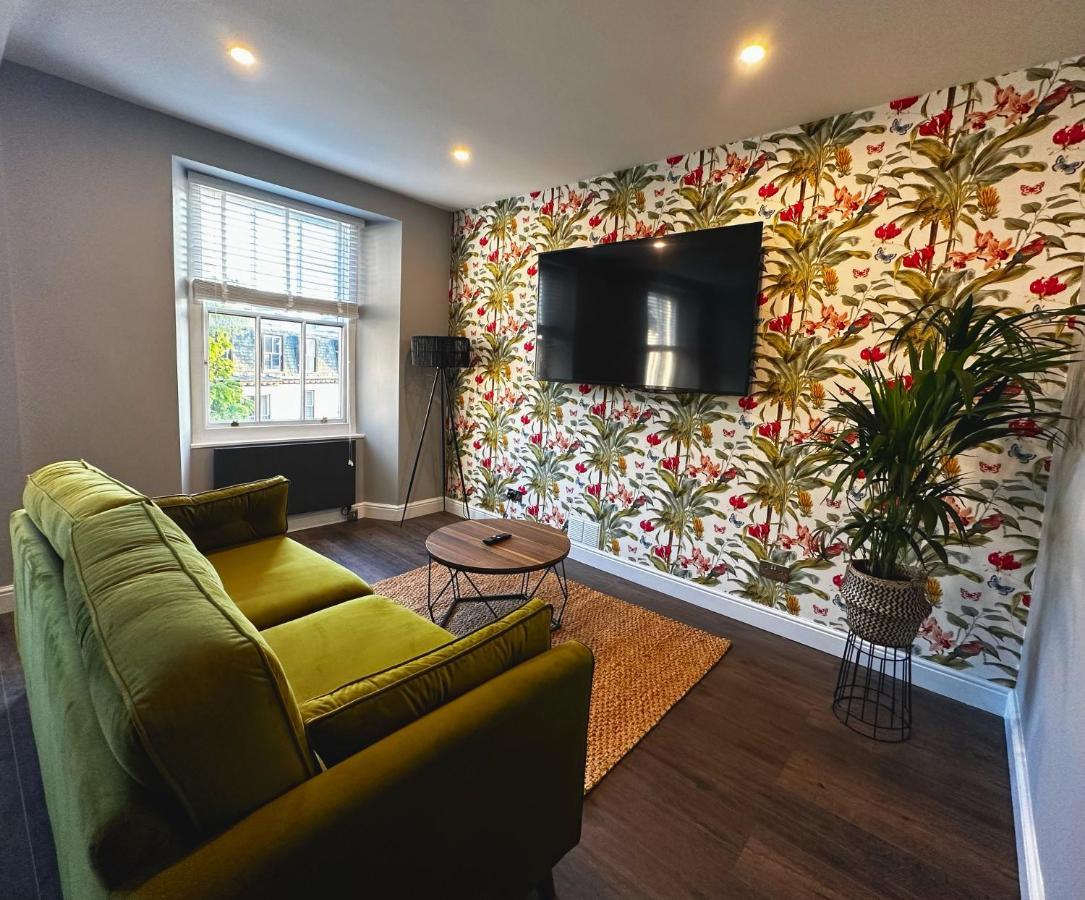 1 West End Boutique Apartment 보우네스온윈더미어 외부 사진