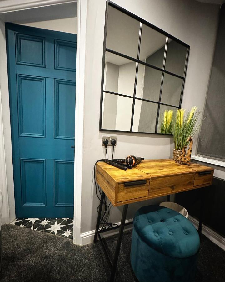 1 West End Boutique Apartment 보우네스온윈더미어 외부 사진
